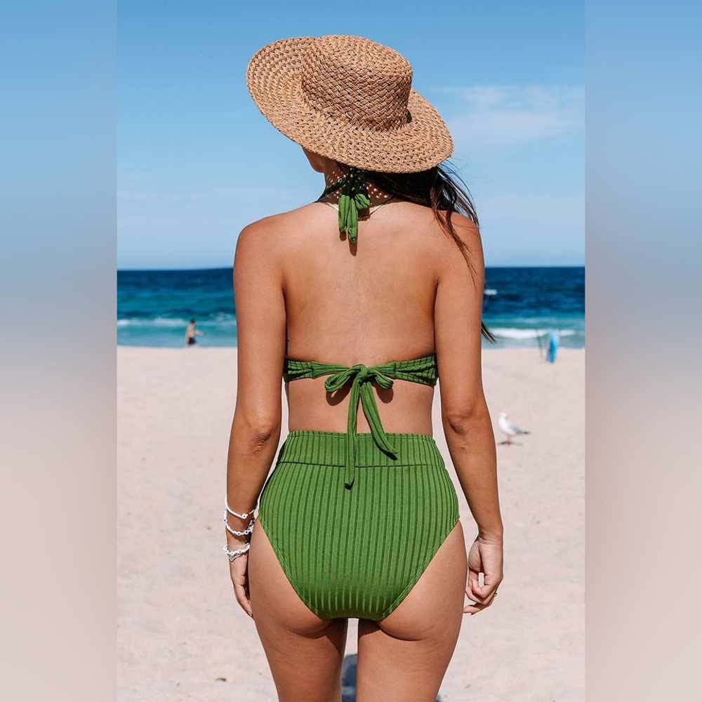 Cupshe Wide Rib Paneling Halter Top & Banded High Waist Bikini Set - Picture 2 of 3